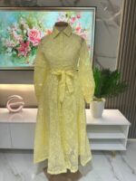 Robe Dentelle Élégance avec Ceinture – Image 14
