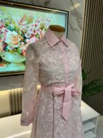 Robe Dentelle Élégance avec Ceinture – Image 9