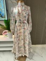 Robe Longue Fleurie Élégance Romantique – Image 4