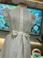 Robe Longue Blanche Dentelle Élégance – Image 2
