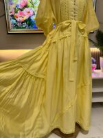Robe Longue Jaune Pastel Élégance Dentelle – Image 9
