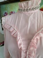 Robe Longue Plissée Élégance Perles & Volants avec Ceinture – Image 6