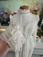 Robe Longue Plissée Élégance Perles & Volants avec Ceinture – Image 9