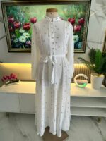 Robe Longue Blanche Perlée Élégance Chic – Image 7