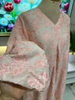 Robe Longue Rose Poudré Jacquard Élégance – Image 11