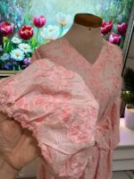 Robe Longue Rose Poudré Jacquard Élégance – Image 9