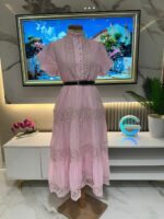 Robe Élégance Dentelle – Col Montant & Ceinture – Image 2